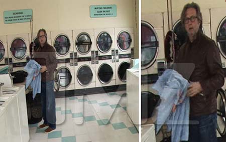 eric-clapton-doing-laundry-picture-1.jpg